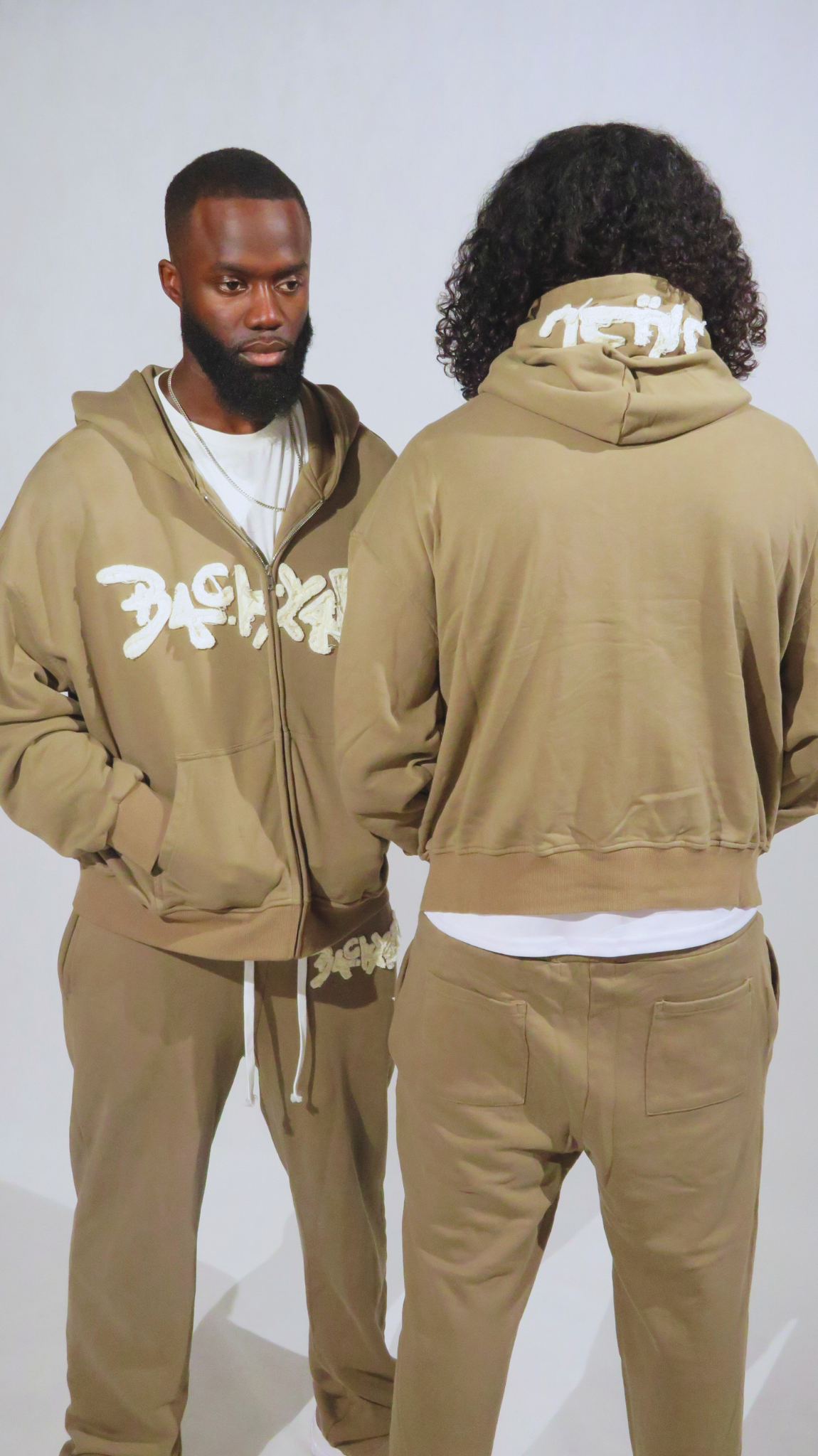 BROWN DISTRESSED SWEATSUIT